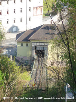 Hungerburgbahn Innsbruck. Standseilbahn 1906-2005. DEEF / Dr. Populorum. Dokumentationszentrum fr Europische Eisenbahnforschung. Salzburg/sterreich
