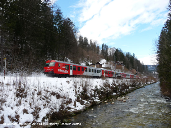Gesprch ohne Podium Inneralpine Bahnlinien 2015 Kalwirt Bad Aussee Michael Populorum foto bild picture Salzkammergutbahn